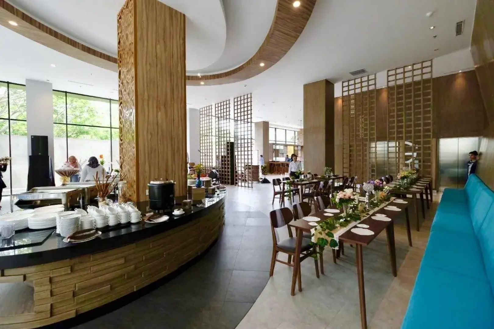 Hotel AYOLA Lippo Cikarang