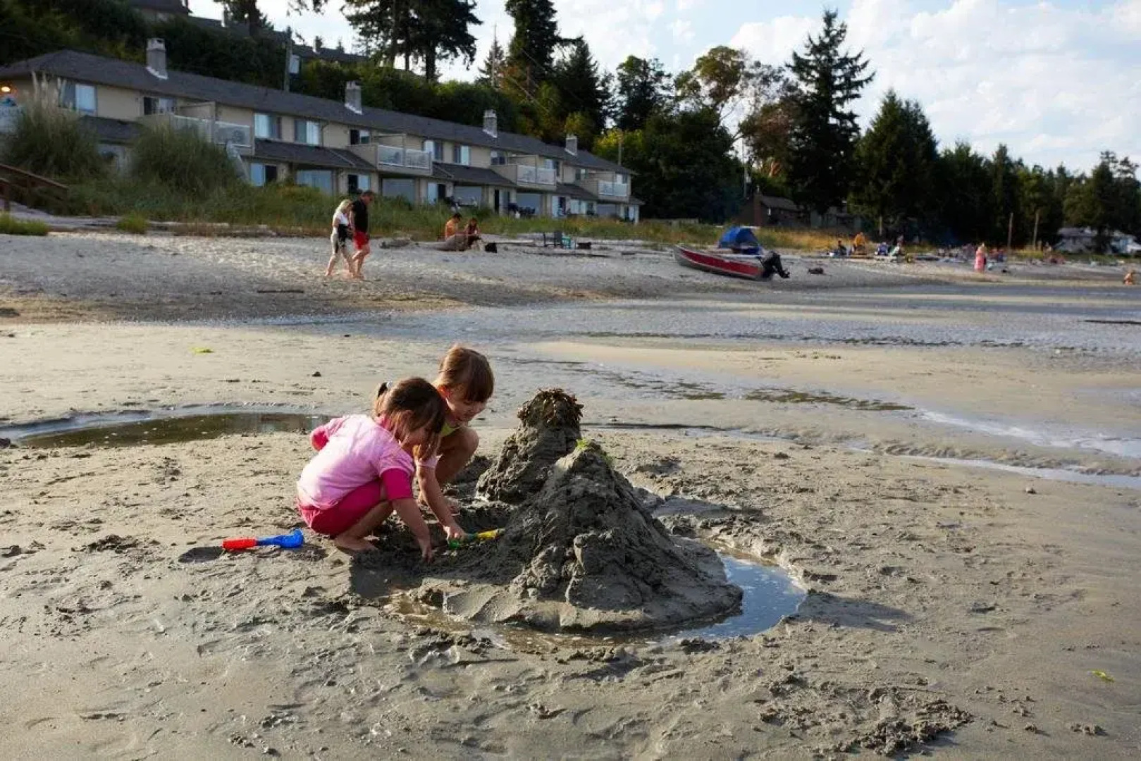 Madrona Beach Resort