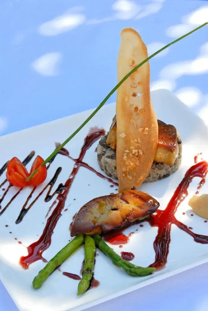 Logis De France Le Rocher Blanc