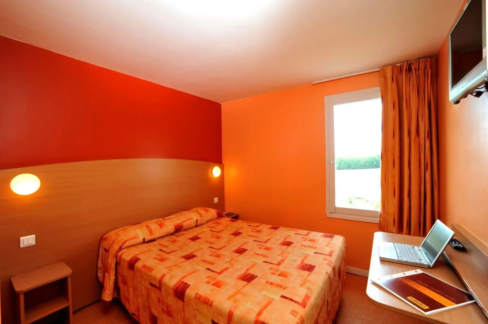 Hotel initial by balladins Roissy CDG / Saint-Mard