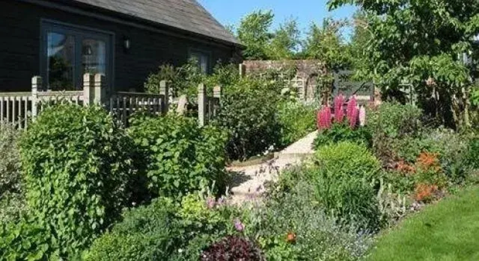Blandings - Guest House