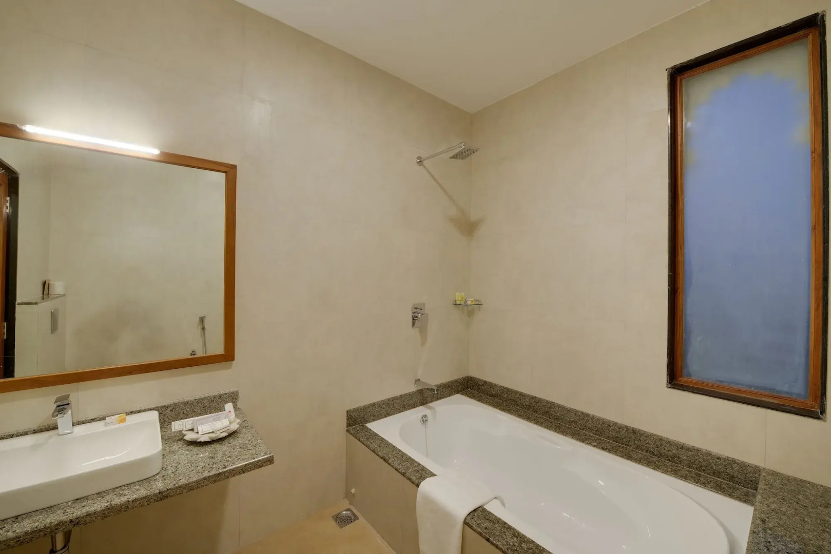 juSTa Brij Bhoomi Nathdwara