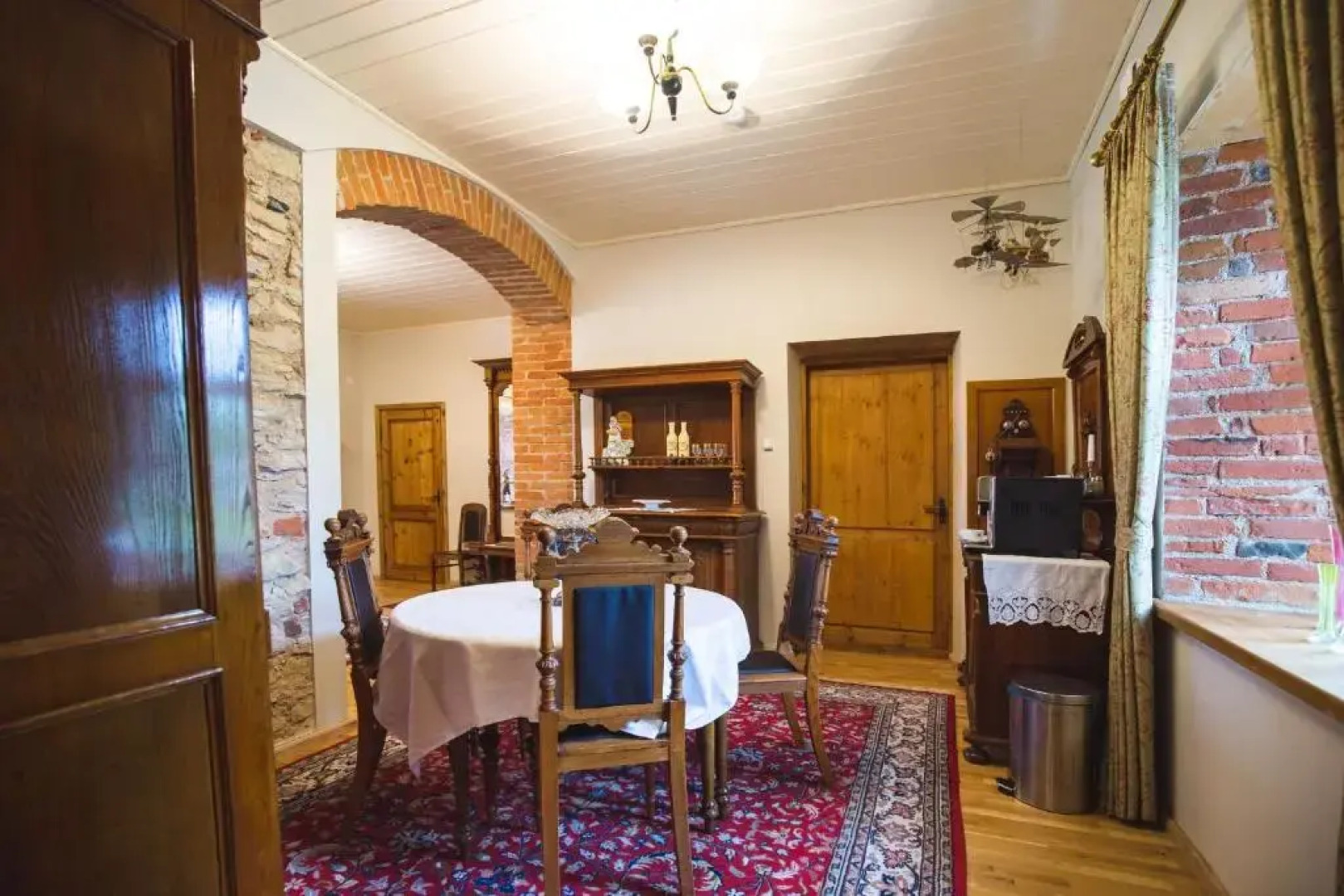 Pajusi Mõisa Külalistemaja