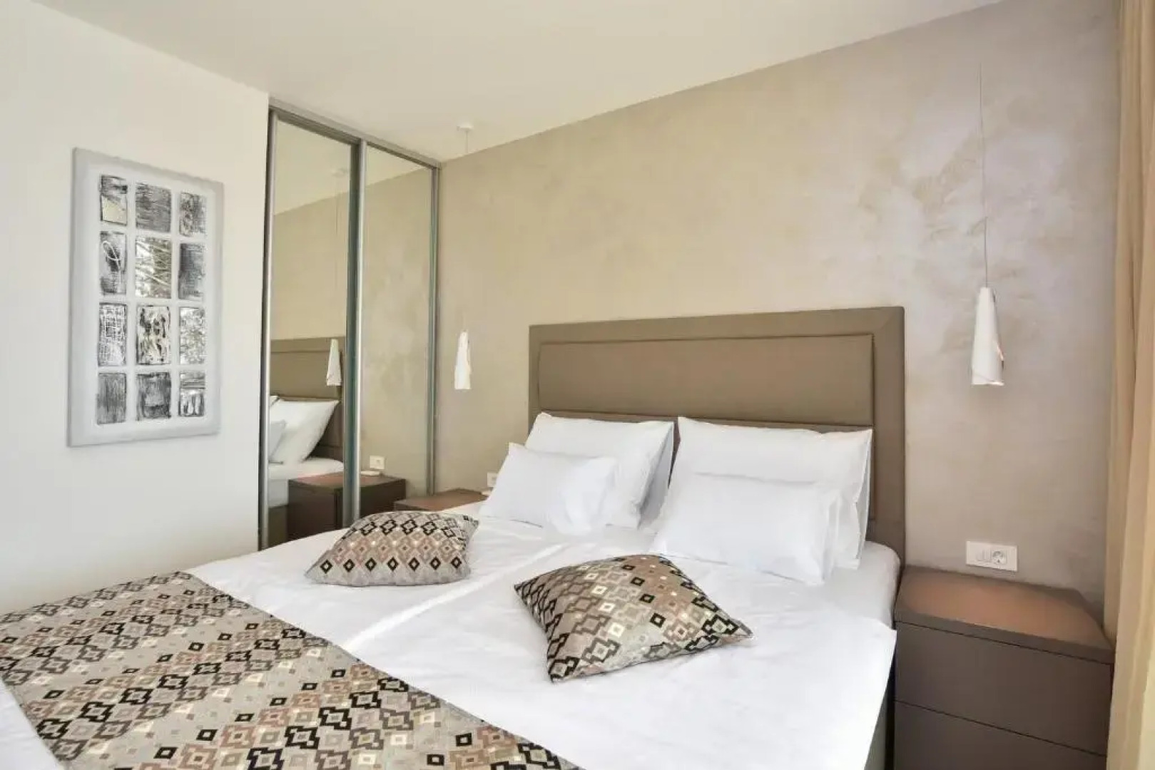 Luxury, seafront Villa IVAN with heated pool only 100m from beach