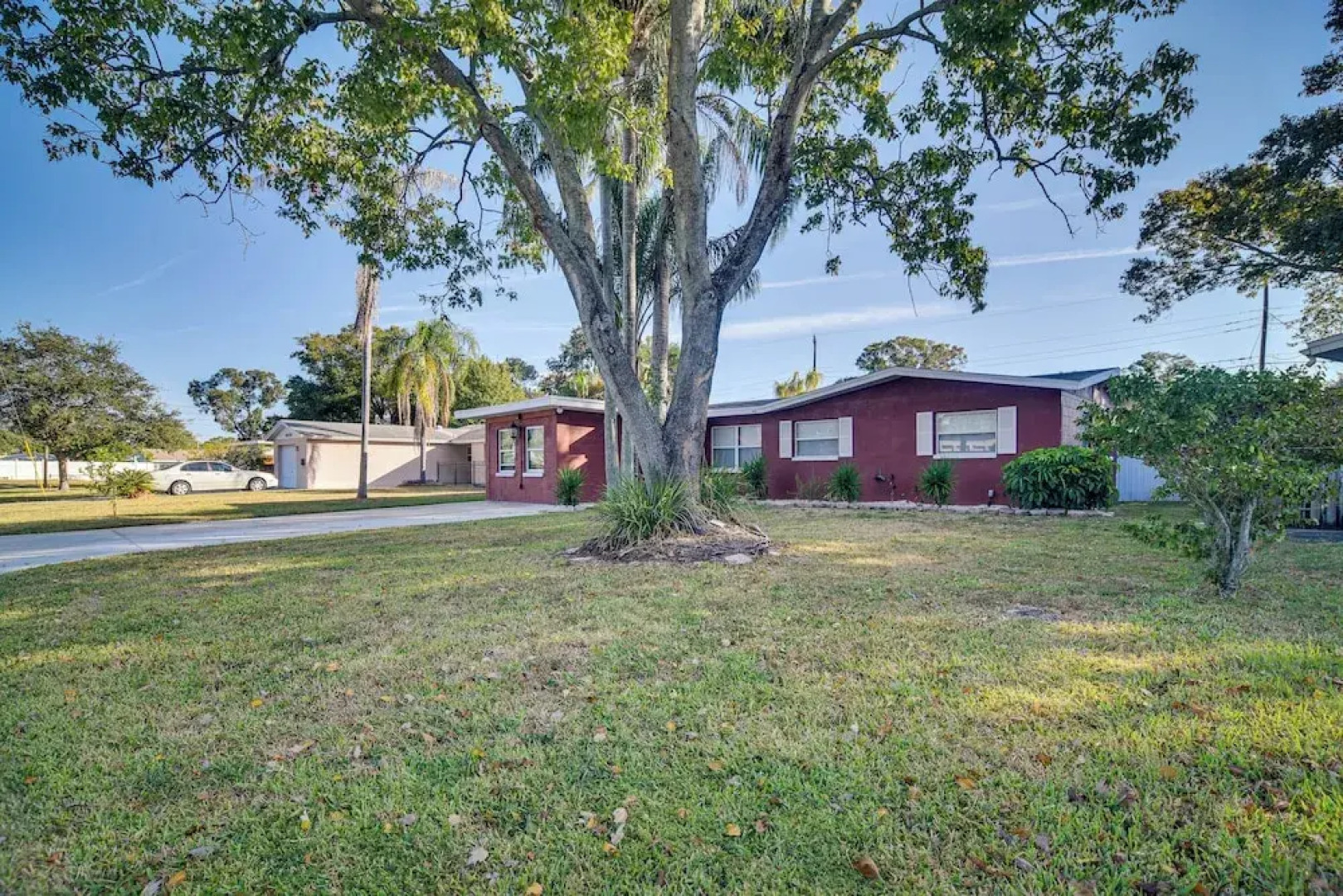 Pinellas Park Escape w/ Heated Pool!