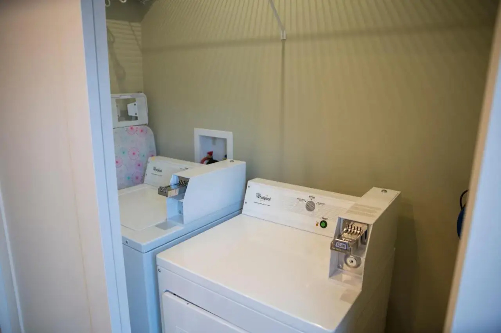 Downtown Whitehorse Deluxe 2 Bedroom Condo