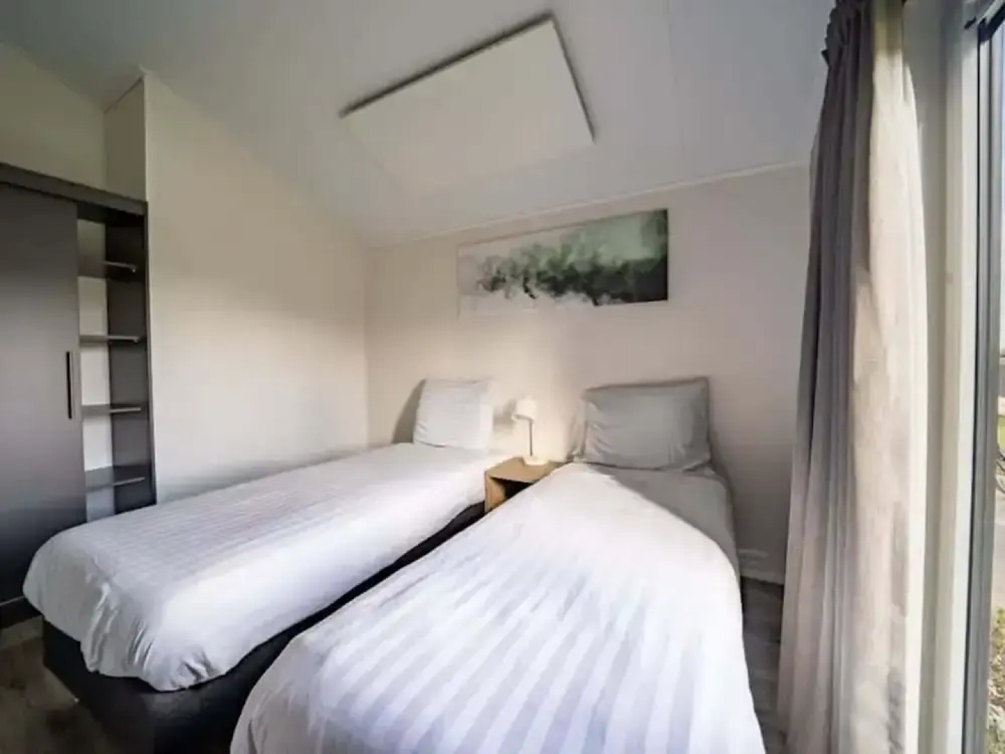 Modern Chalet in a Holiday Park, Bordering the Hoge Veluwe National Park