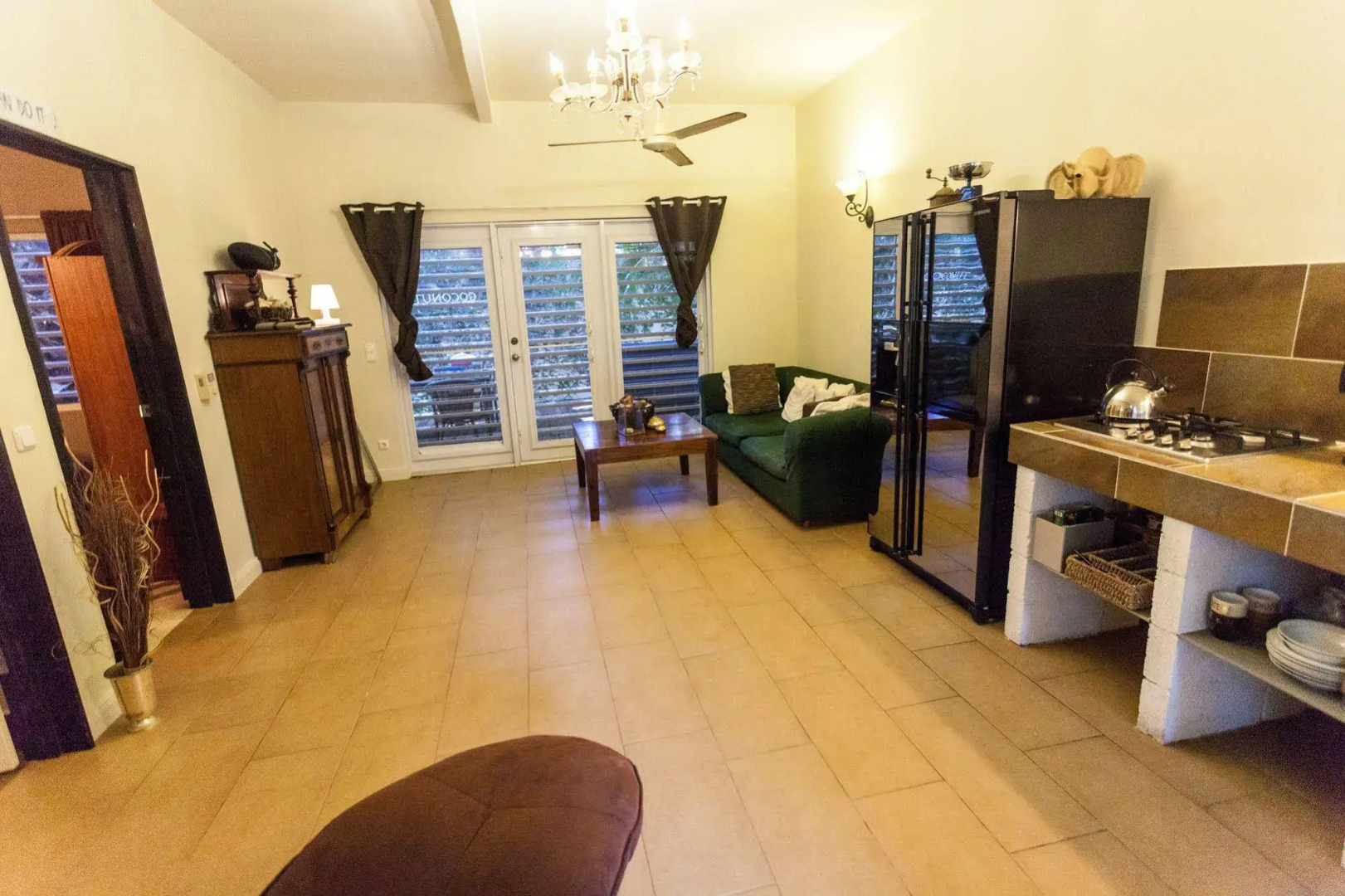 Frangipani Apartments