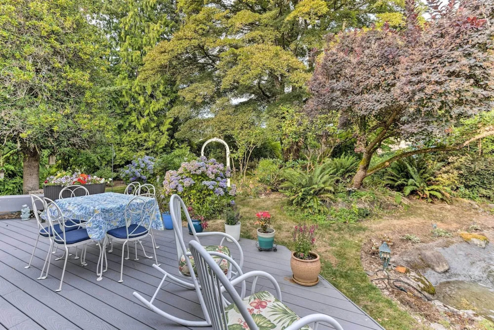 Charming Historic Retreat Near Poverty Bay!