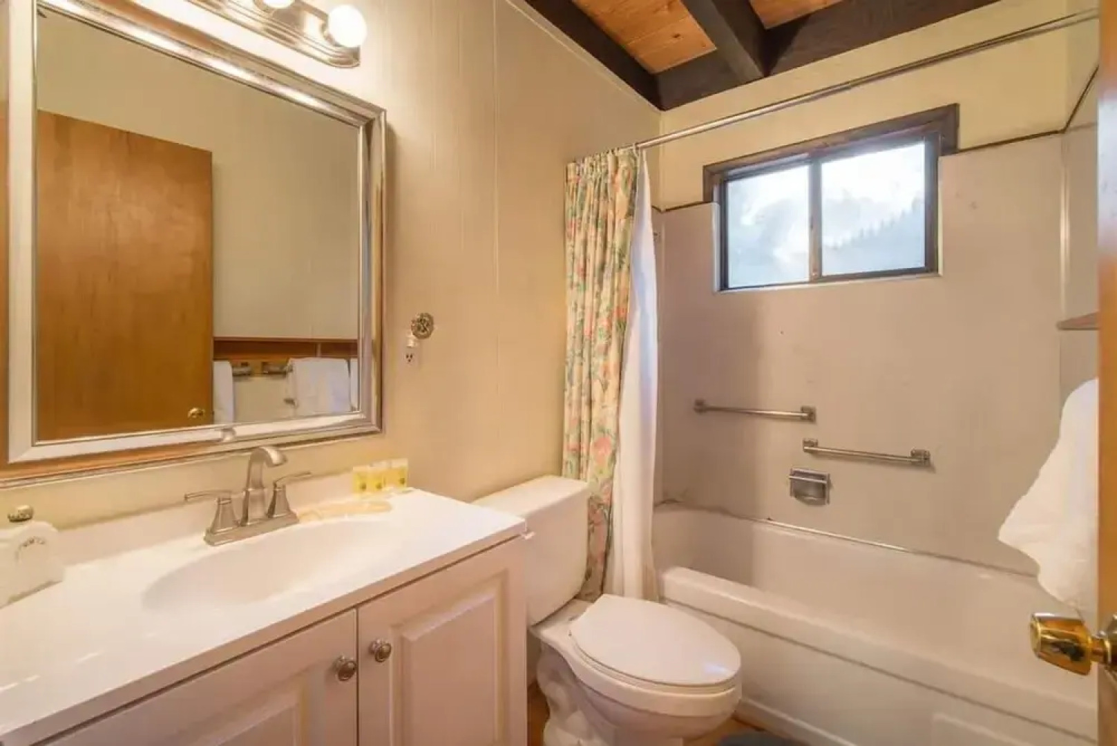 Interlaken Rd Criterion 19 - Musketeer