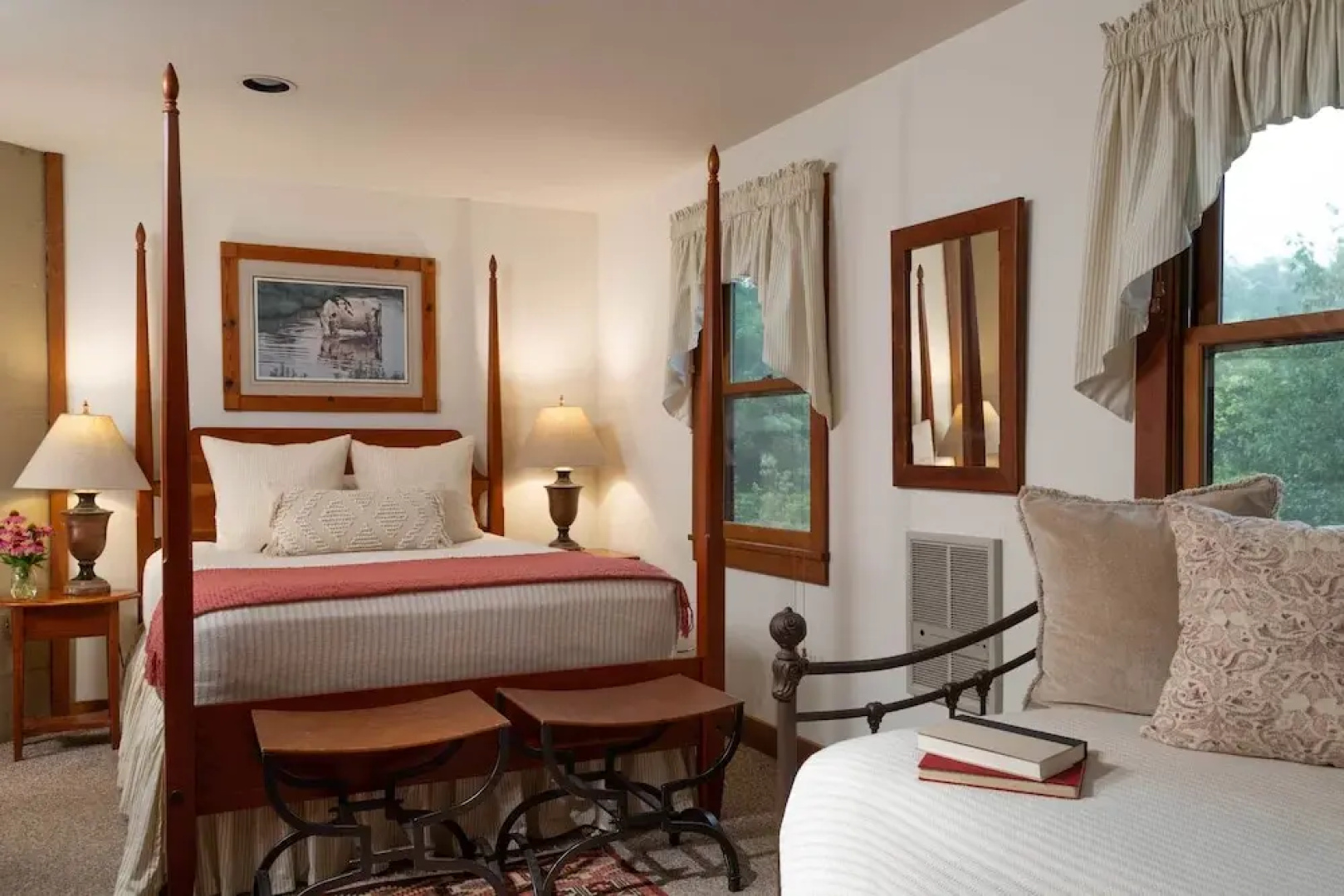Fort Lewis Lodge