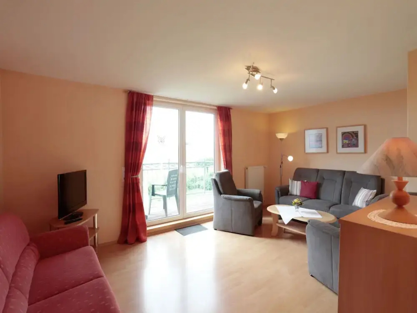 Cozy Apartment With Garden in Düdinghausen