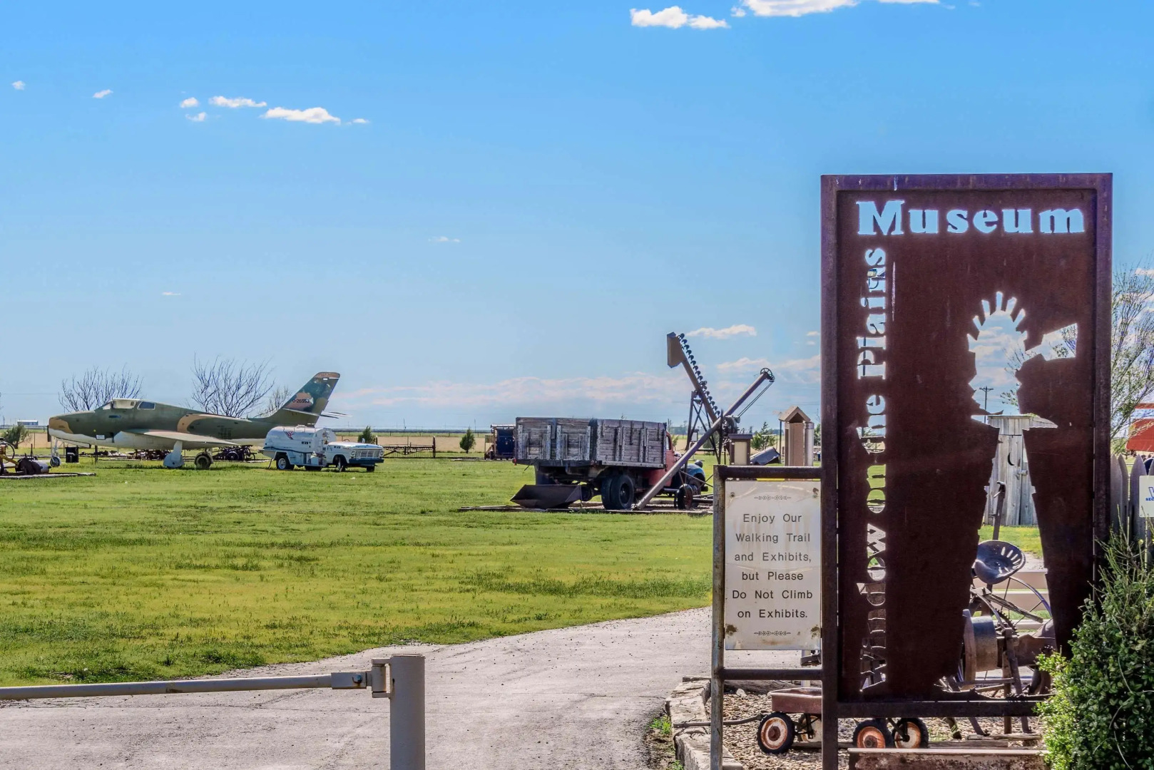 Super 8 by Wyndham Dumas TX