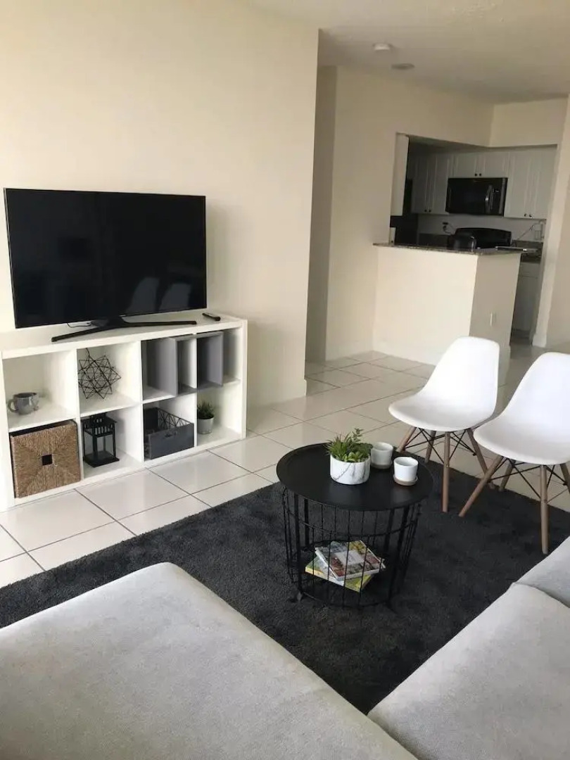 Big Place in Sunny Isles near Beach