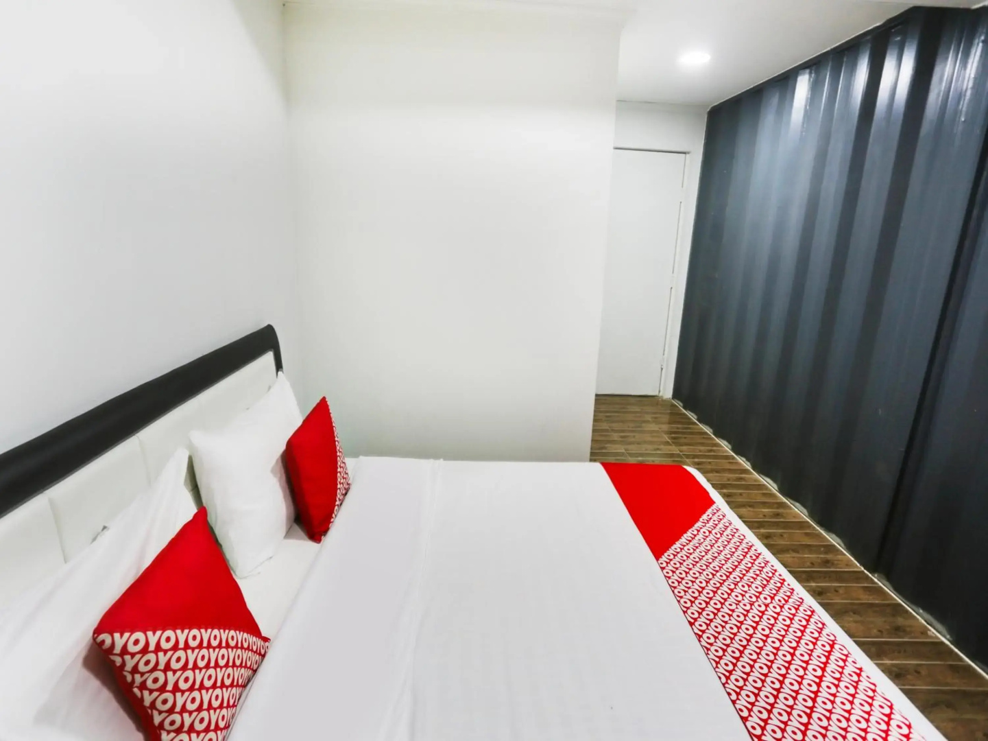 Dedeminn Marina Hotel
