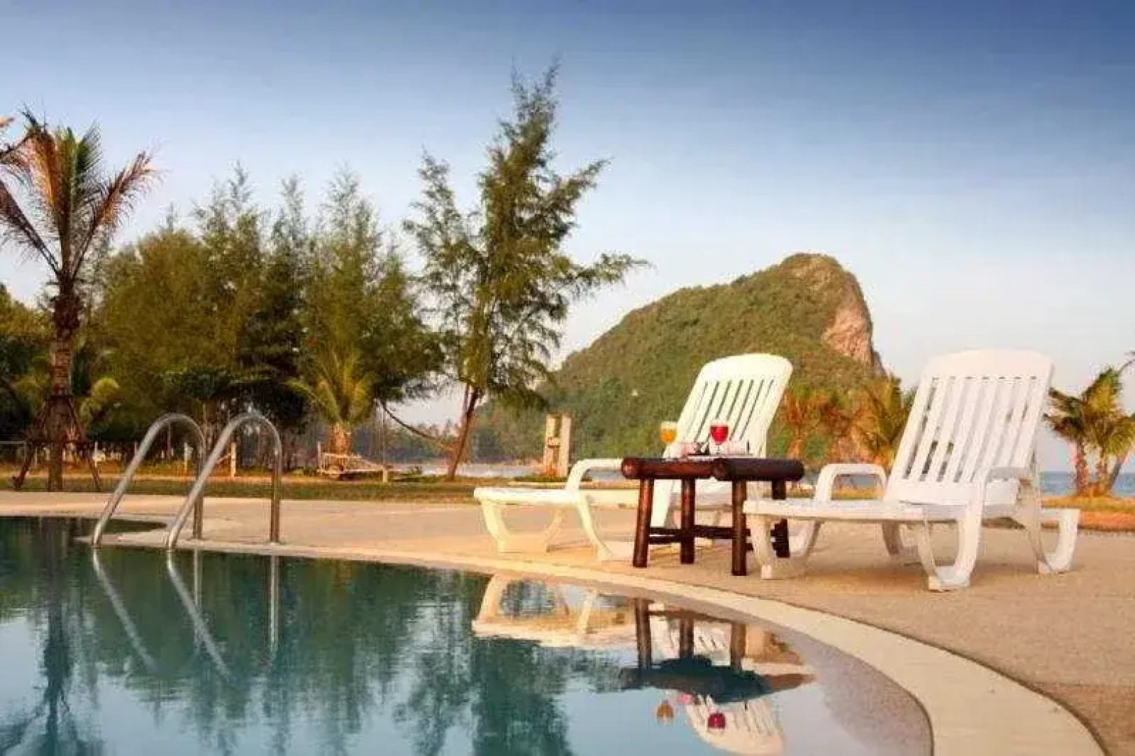 Siam Society Beach Resort