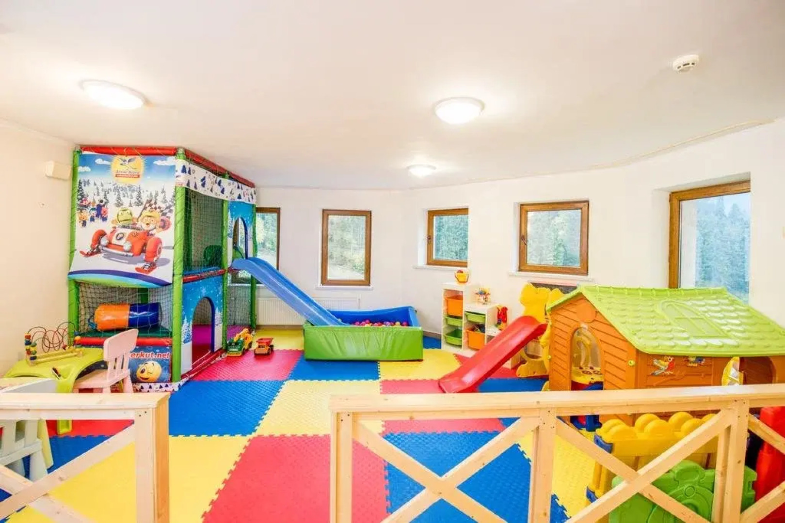 Туристический комплекс Захар Беркут