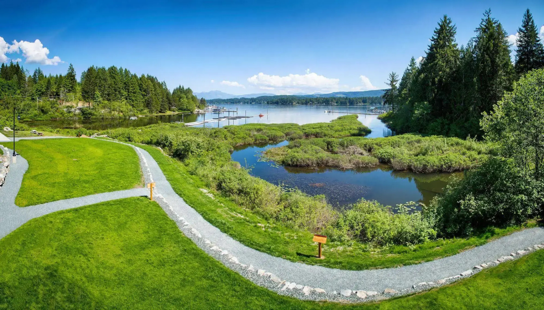 Sproat Lake Landing Resort