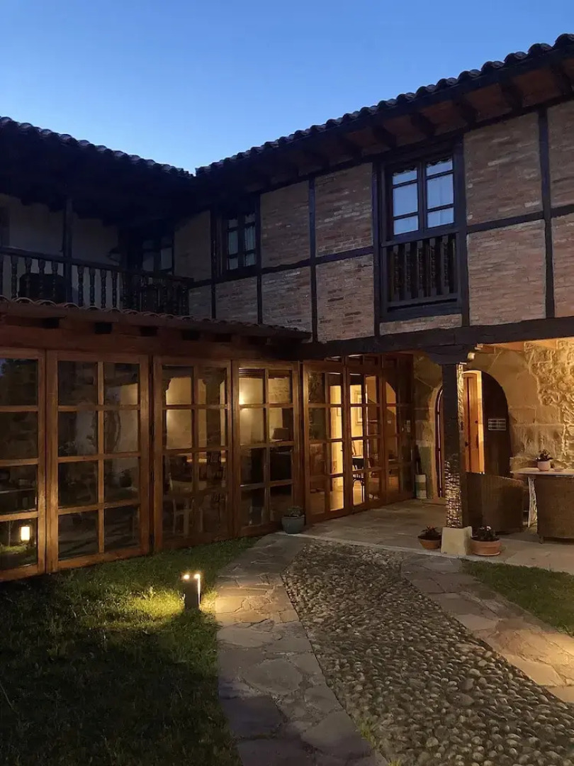 Posada La Casona de Los Güelitos