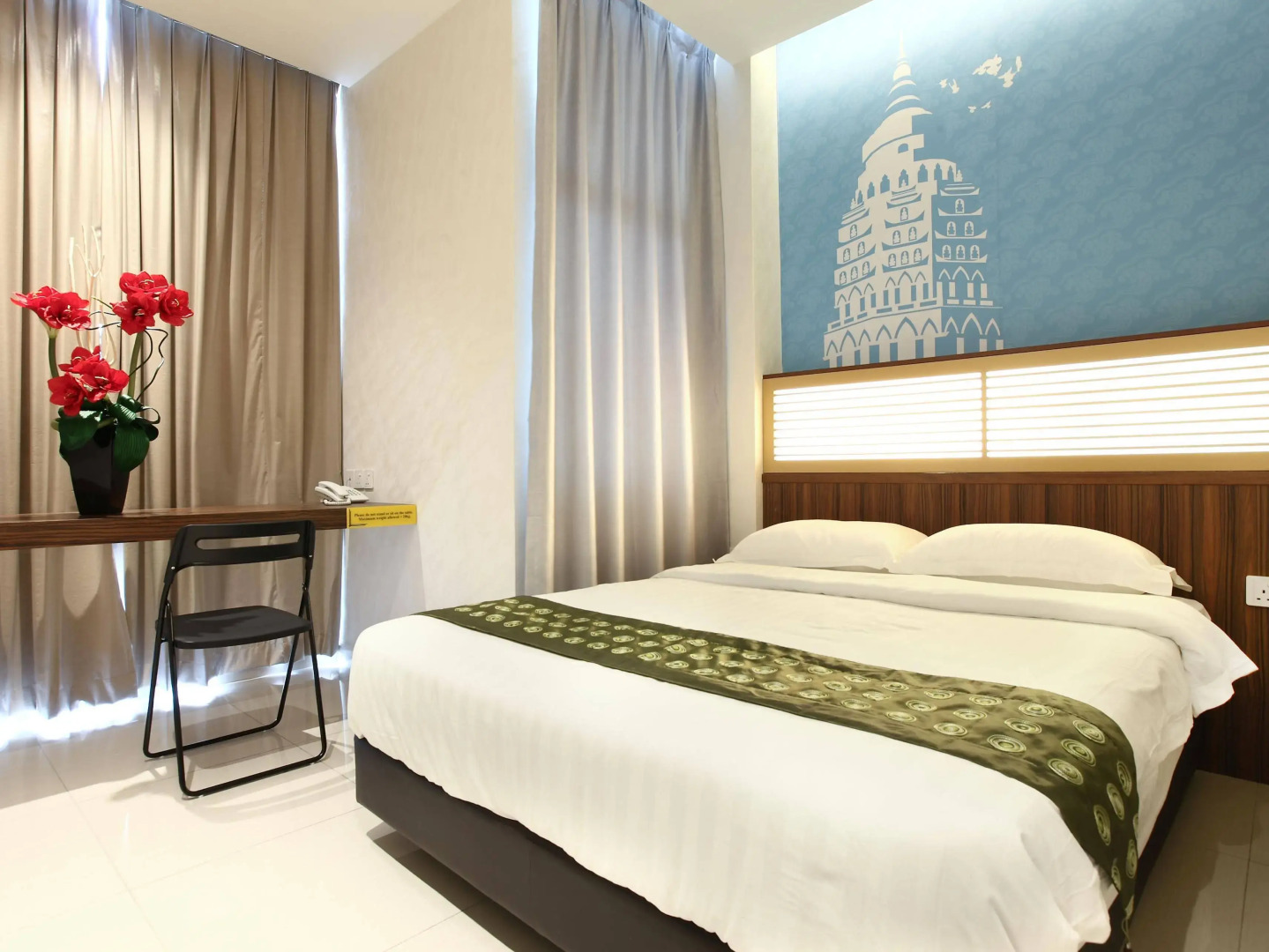 Sri Enstek Hotel - KLIA