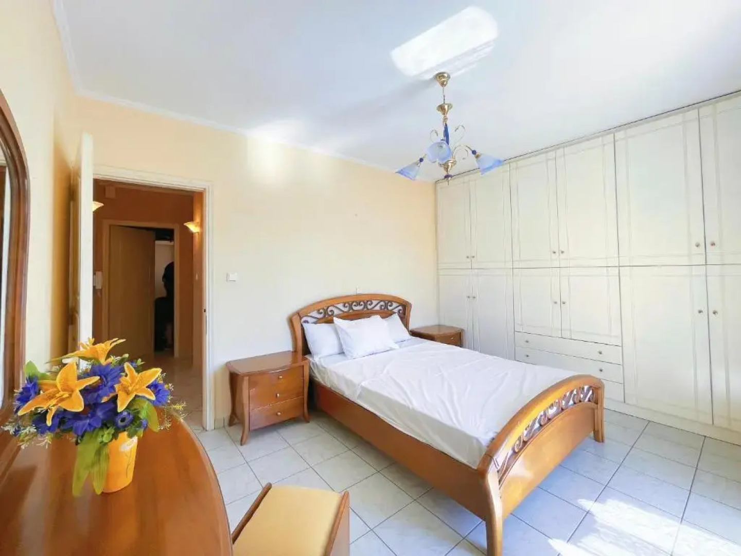 WSD Luxury Cozy 2BD Apt with study & City View Balcony