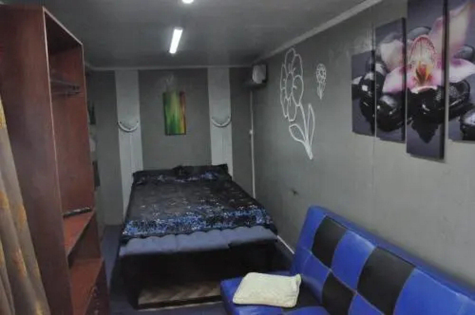 Hostel 24