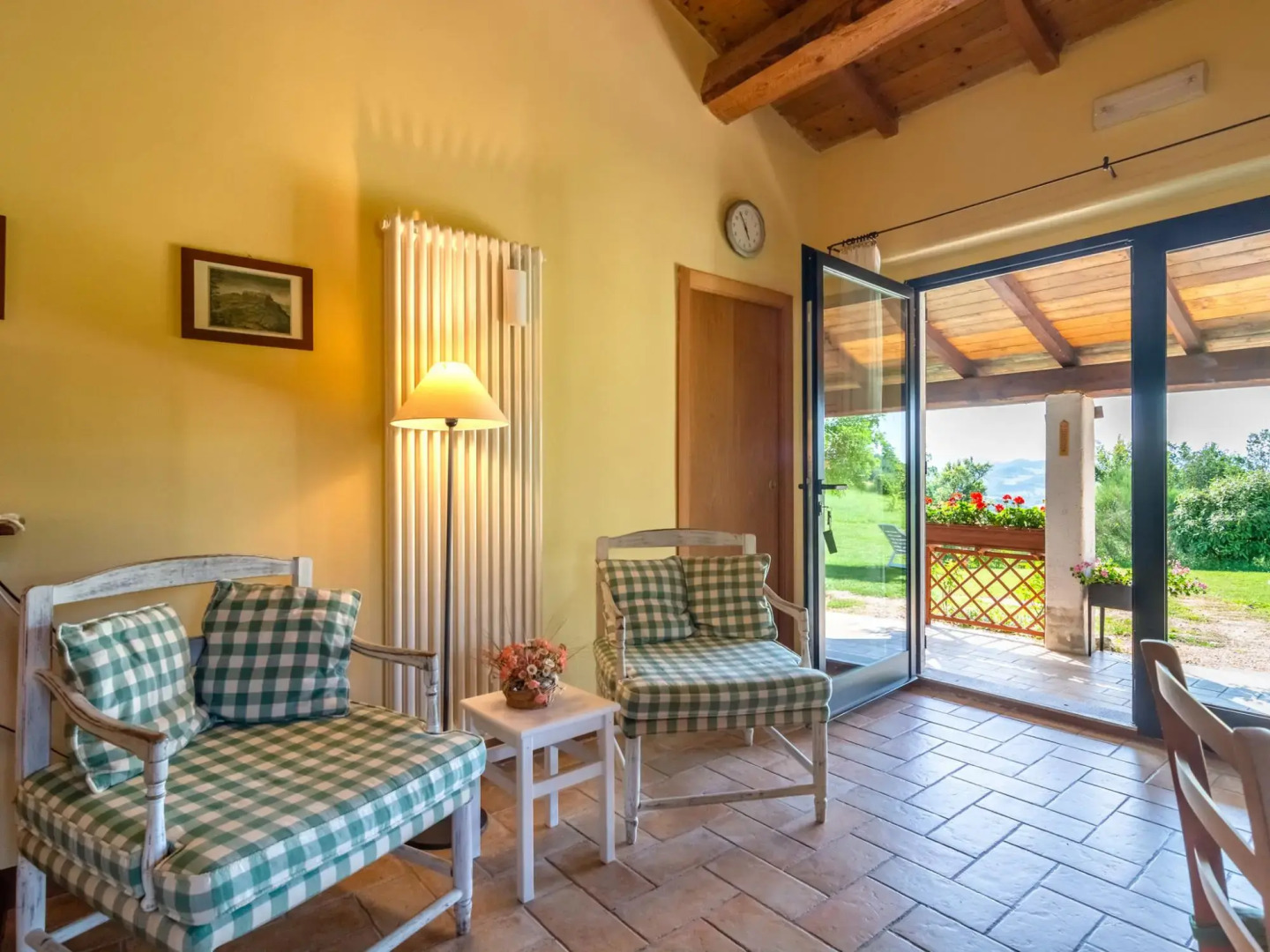 Cozy Couple's Retreat