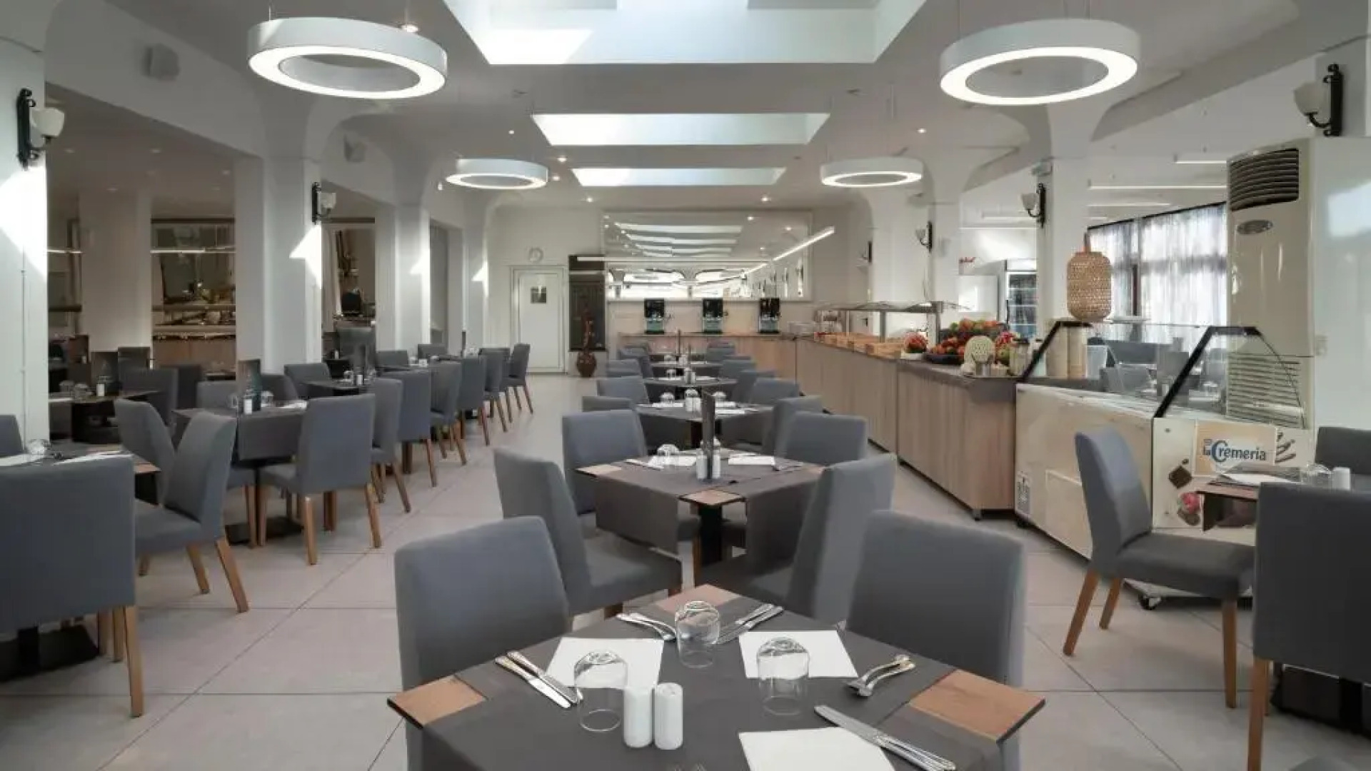 Acharavi Beach Hotel