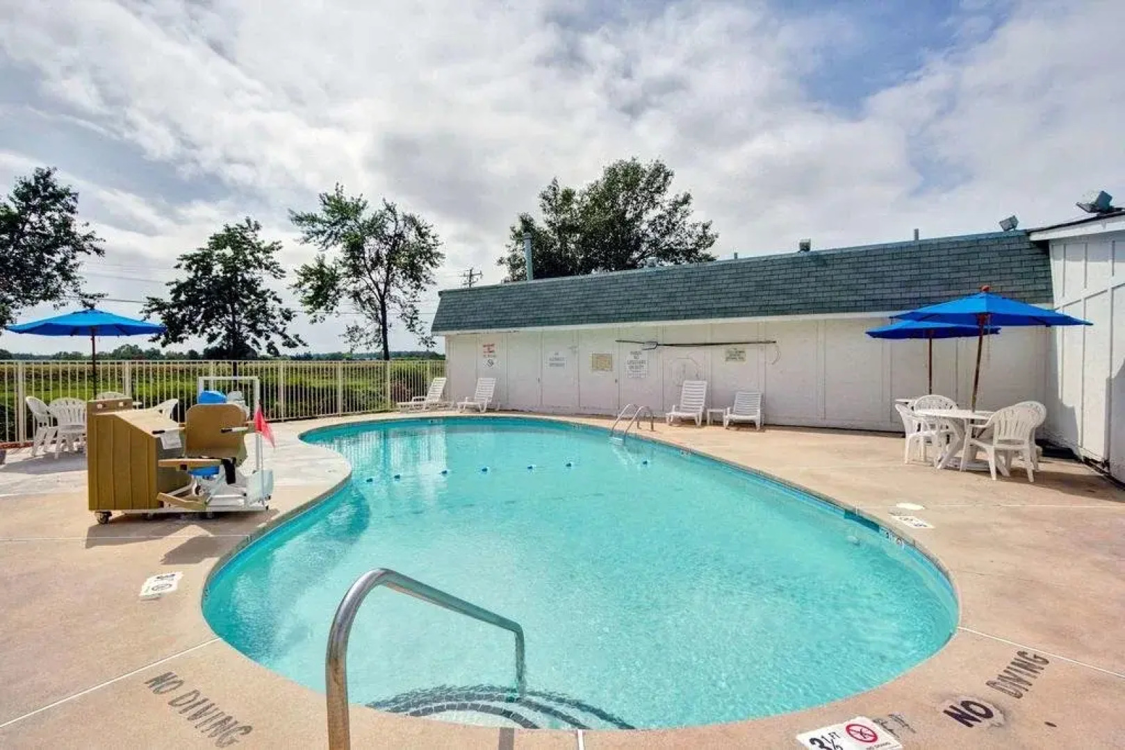 Knights Inn Burlington, NC