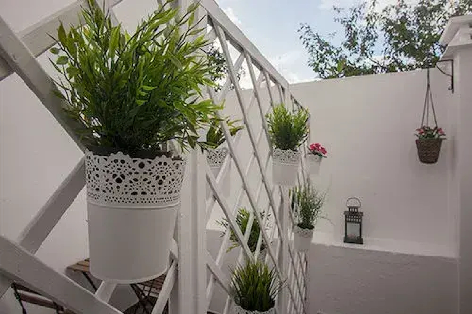 Thomar Story - Guest House