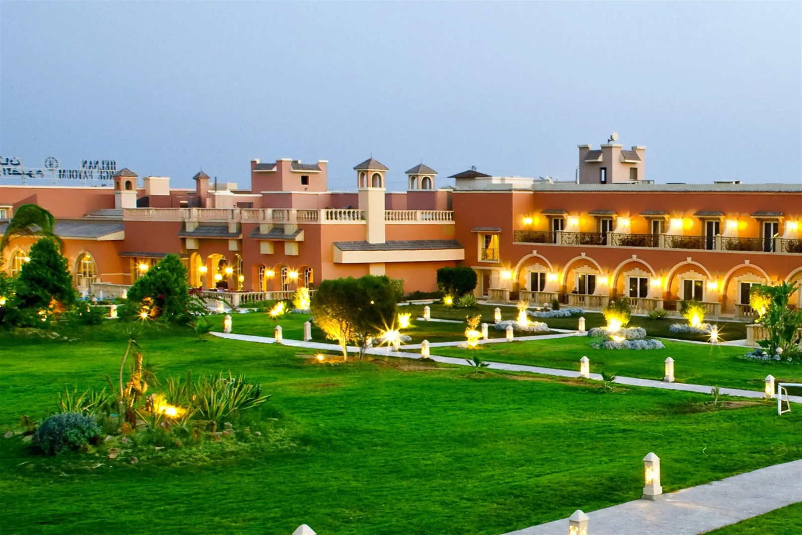 Helnan Auberge Hotel