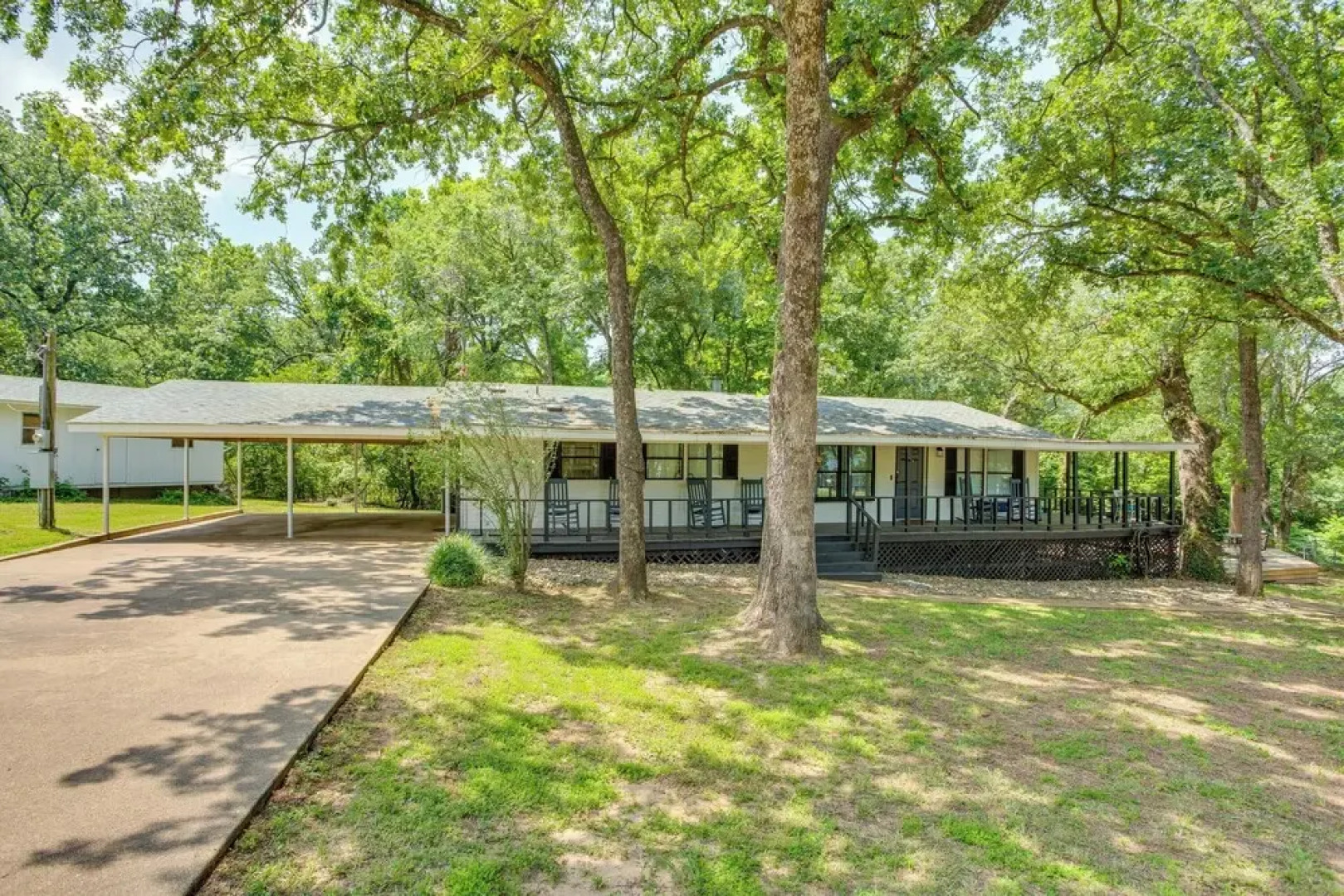 Lake View & Decks: Pet-friendly Mabank Home