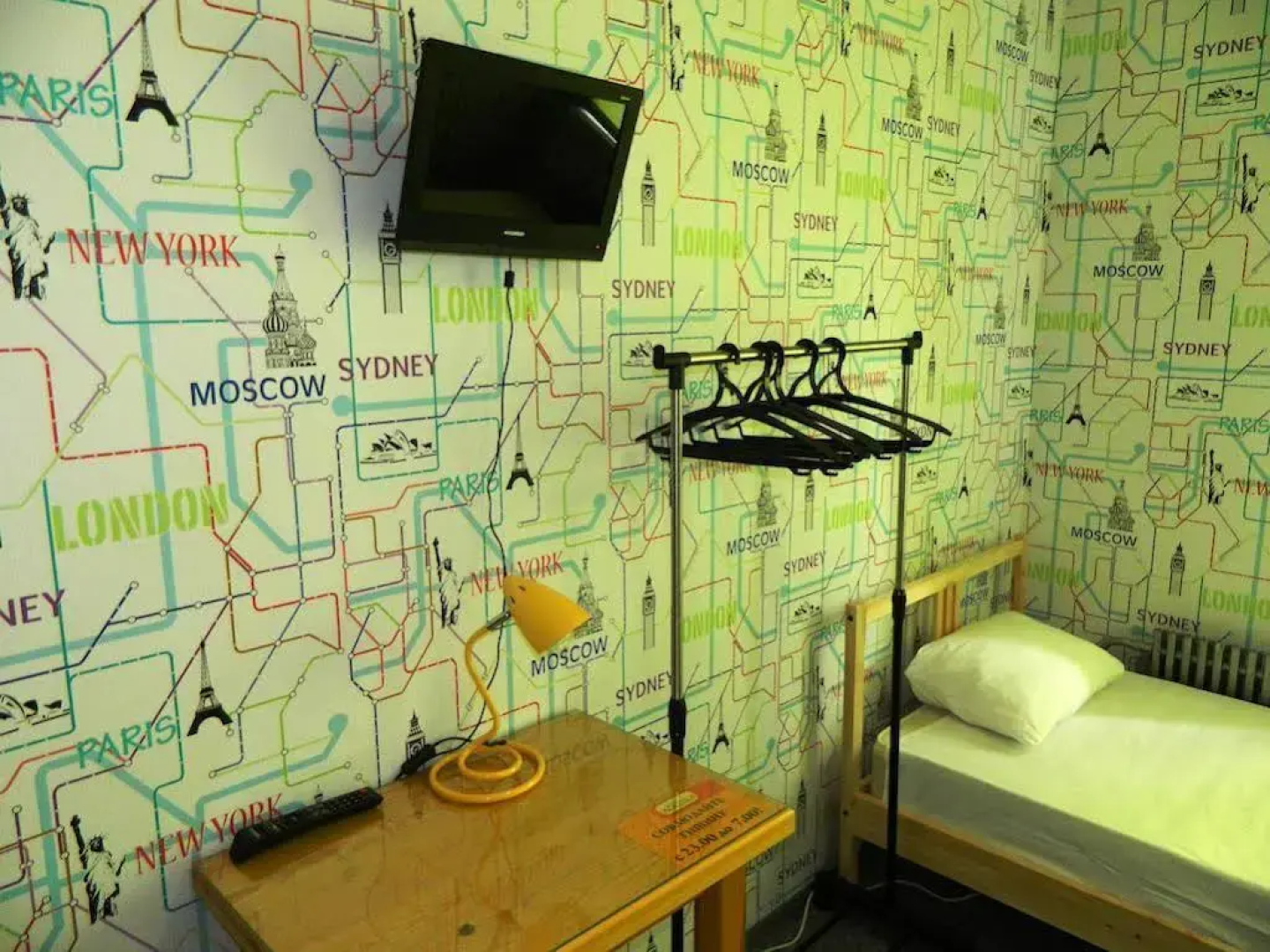 Орен Хостел