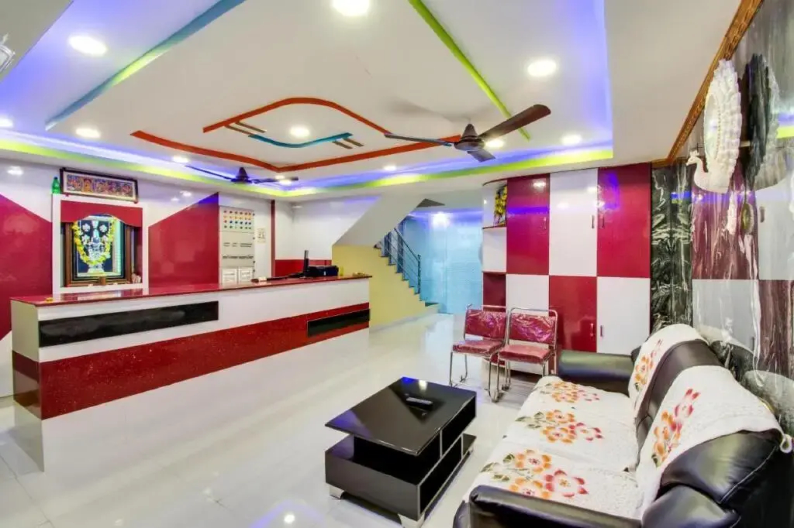 Hotel Sri Grand by OYO Rooms