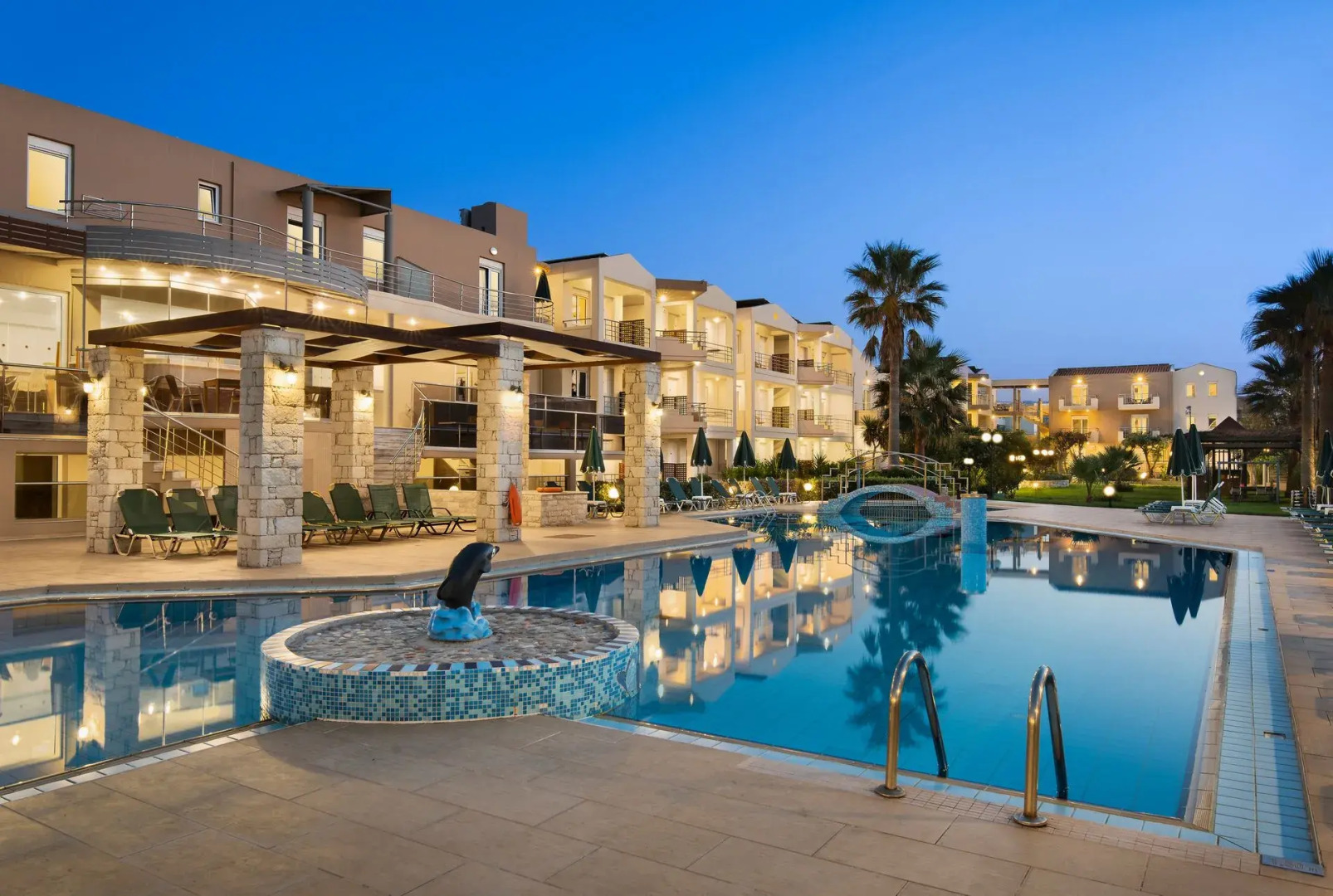 Maleme Mare Beach Resort Hotel