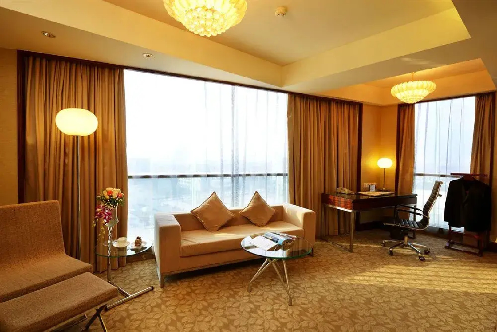 Jiaxing Leeden Hotel