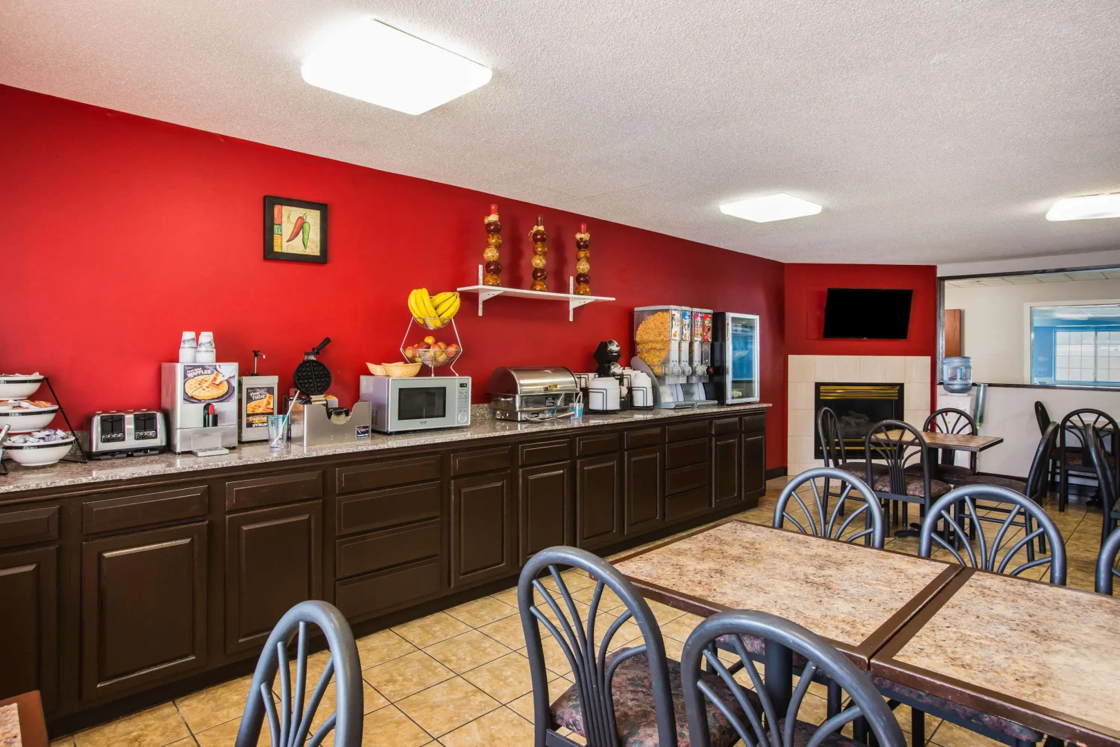 Ramada by Wyndham Sioux Falls