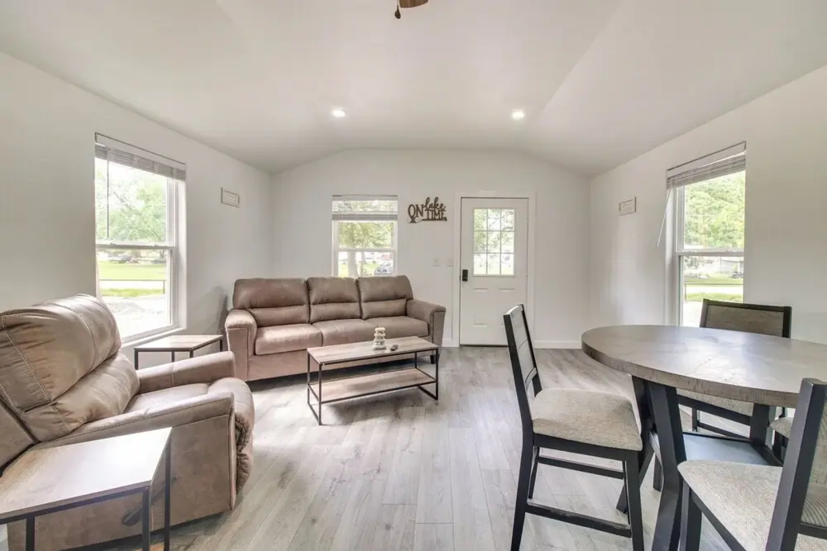 Grove Cabin - Walk to Grand Lake o' the Cherokees!