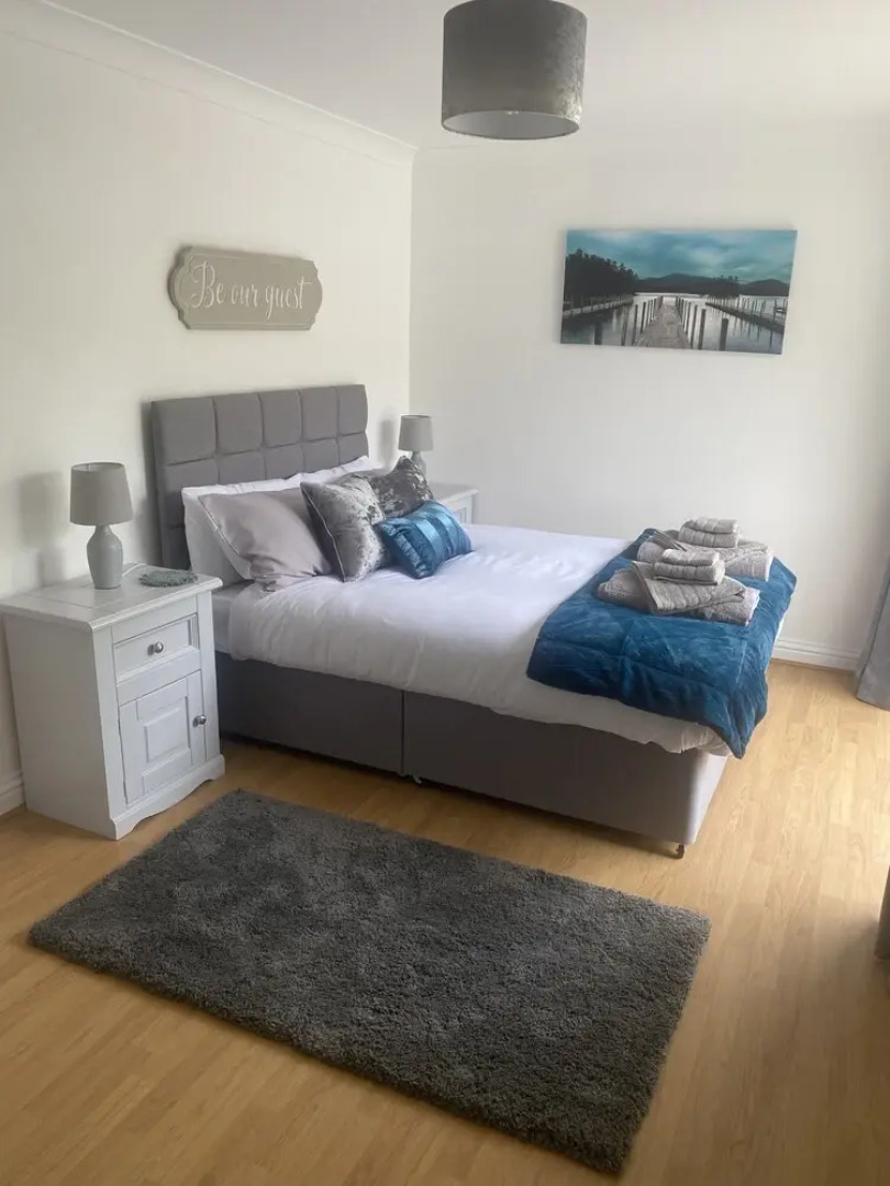 Beautiful 2 Bed Bungalow in Laugharne Situated