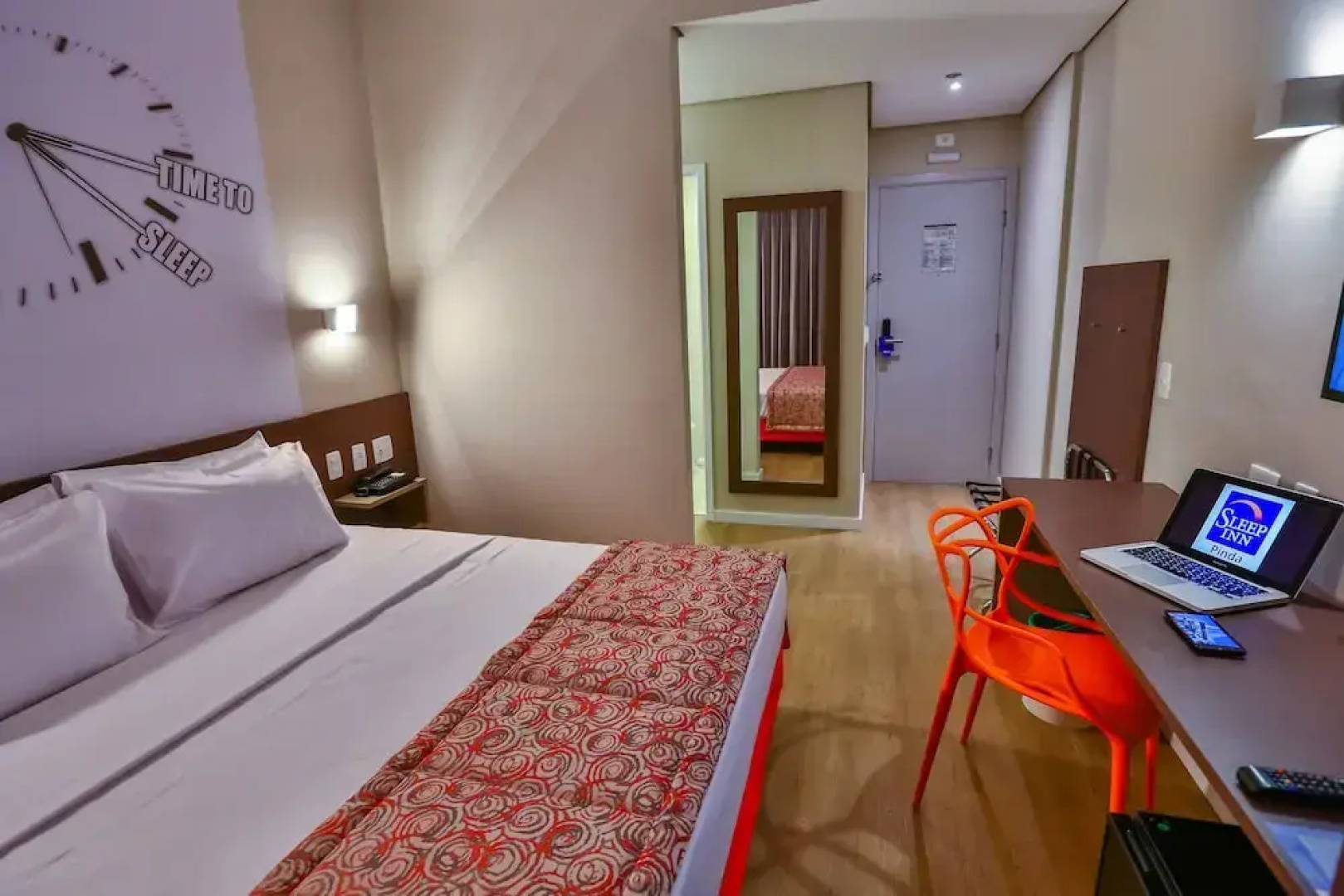 Summit Suites Pindamonhangaba