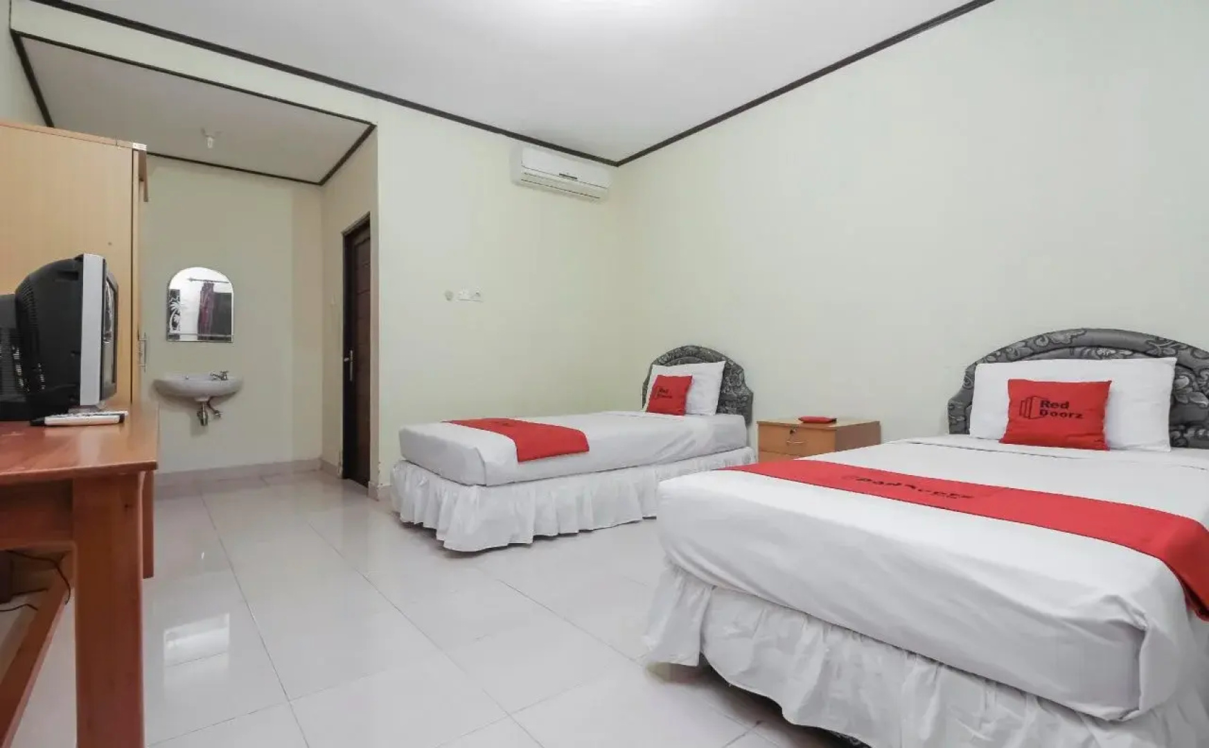 Formerly Reddoorz Near Iain Palangkaraya