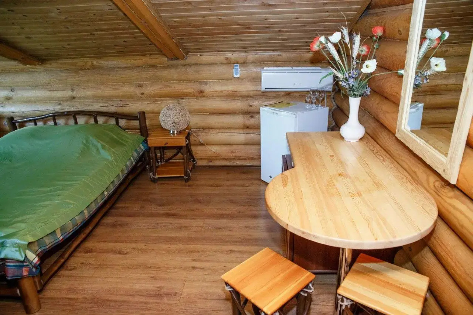 Княжий двор