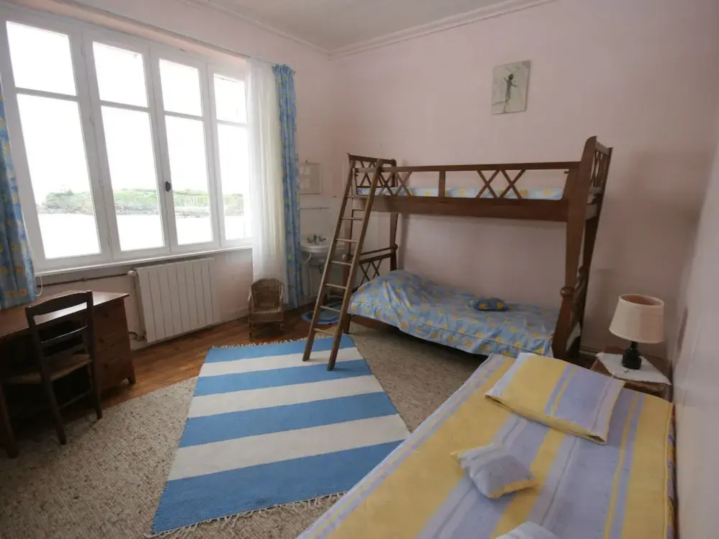 Impressive Villa With Sea View in Clohars-carnoët