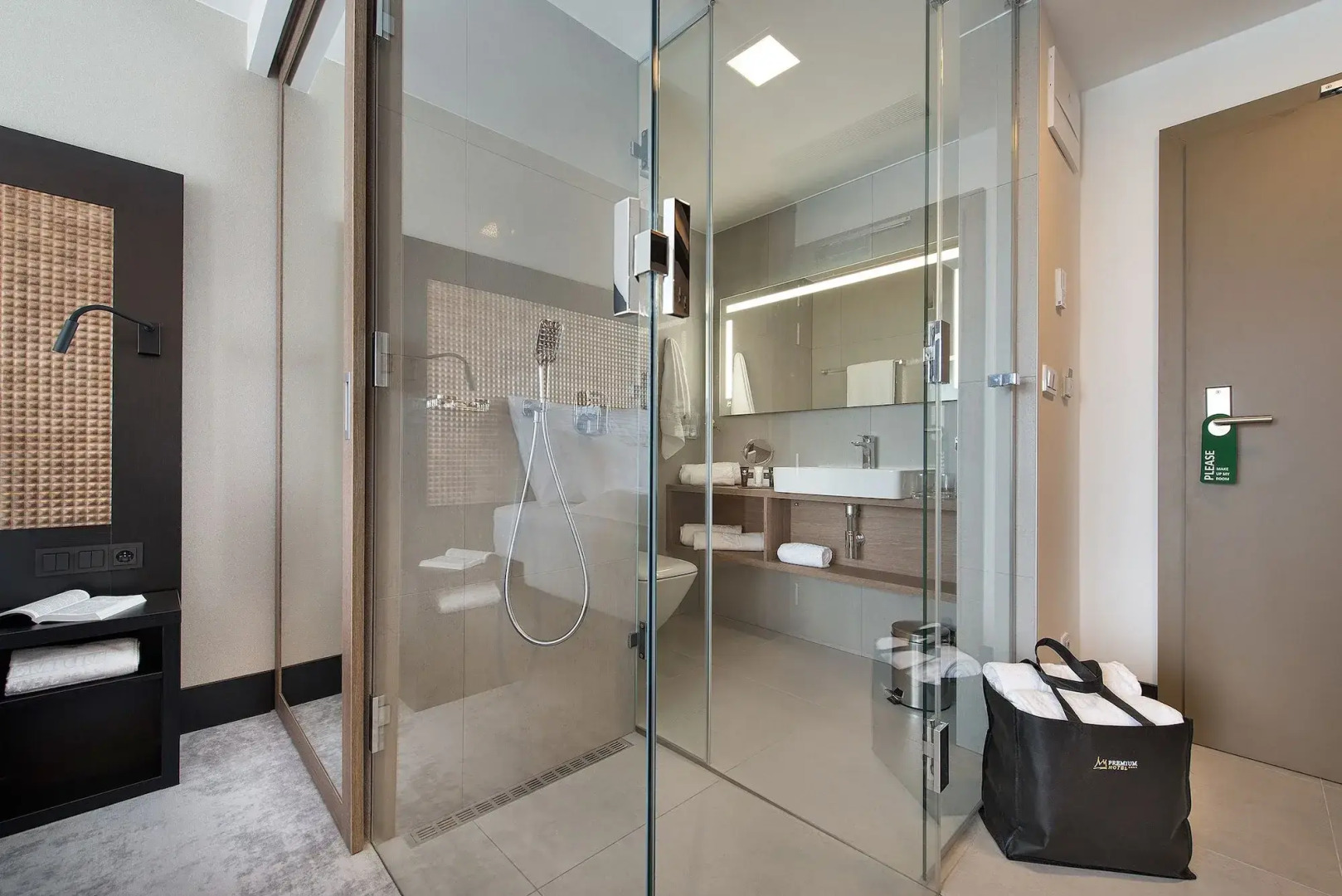 PREMIUM Wellness & Wine Hotel