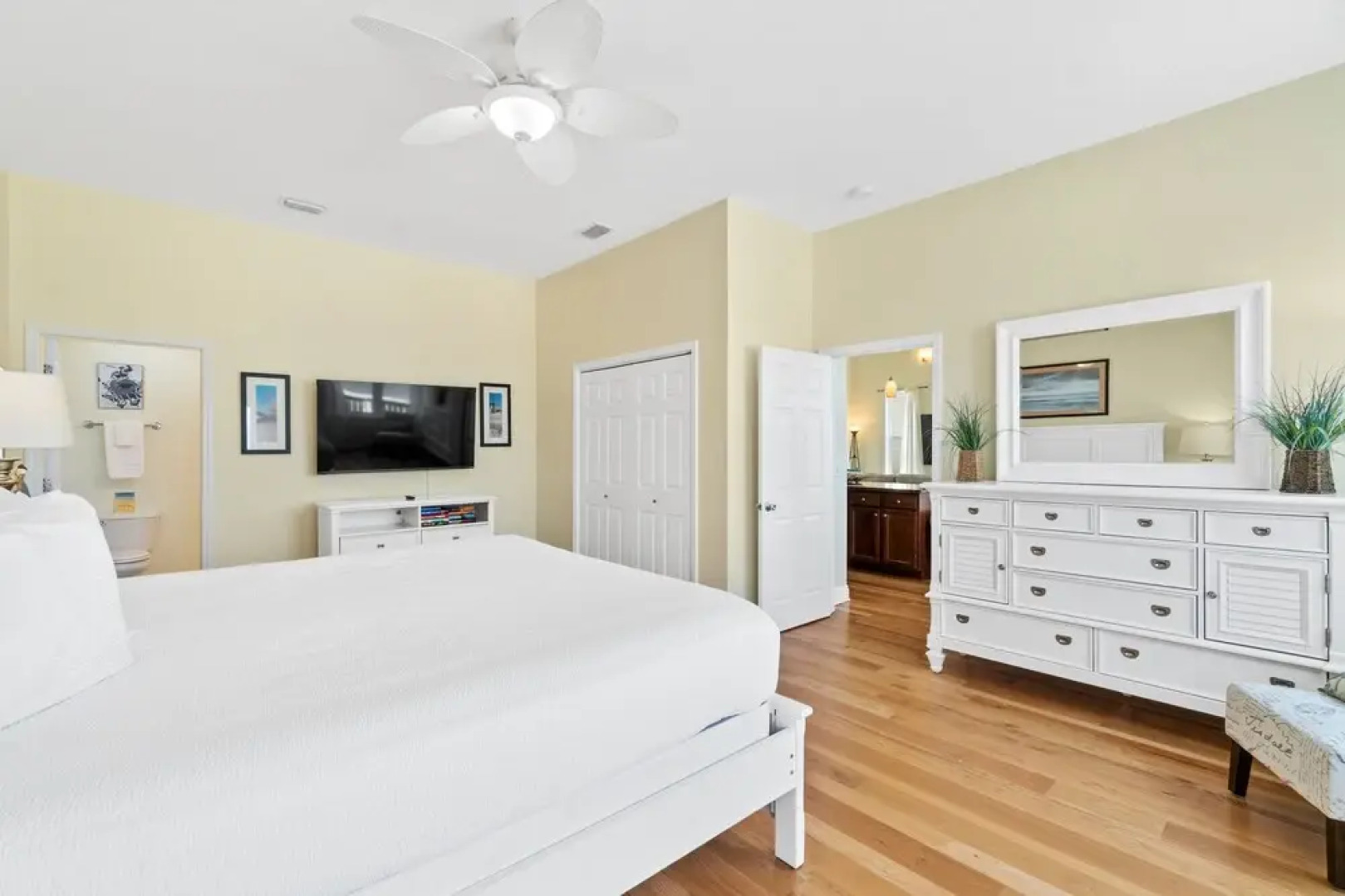 Beach House - Tropical Daze by PHG