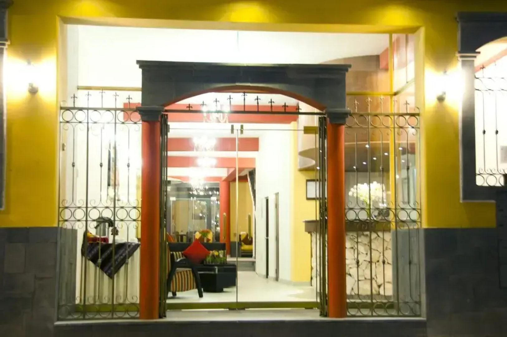 Munay Tambo Hotel