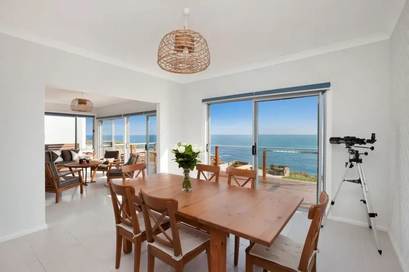 Elanora - Ocean St No.8