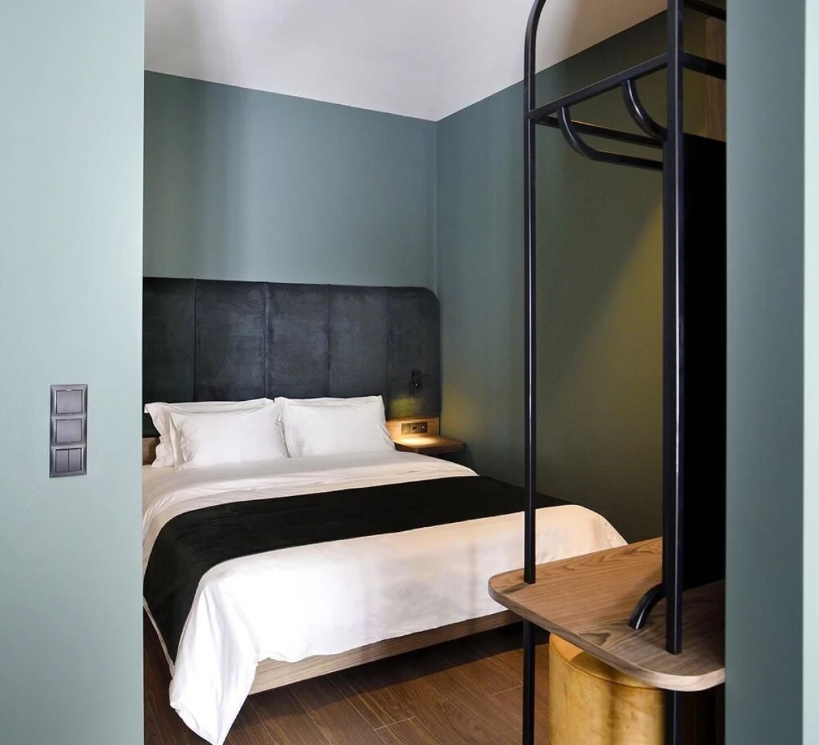 Roomore Apartments