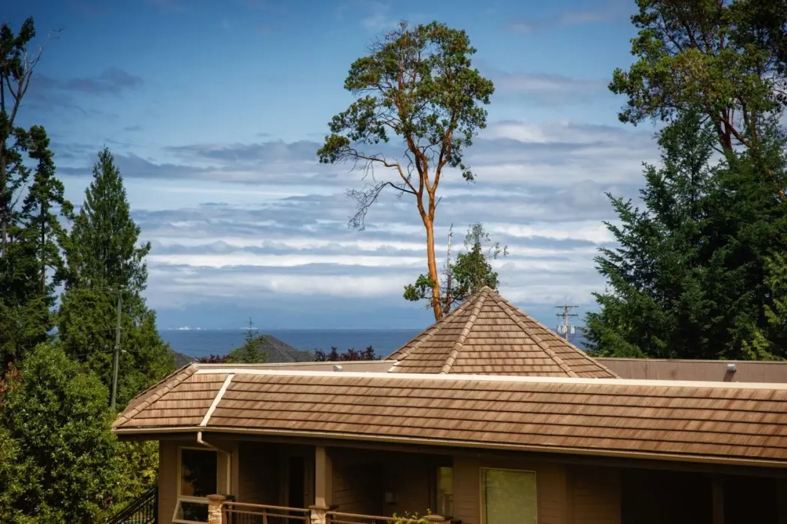 Sunrise Ridge Waterfront Resort