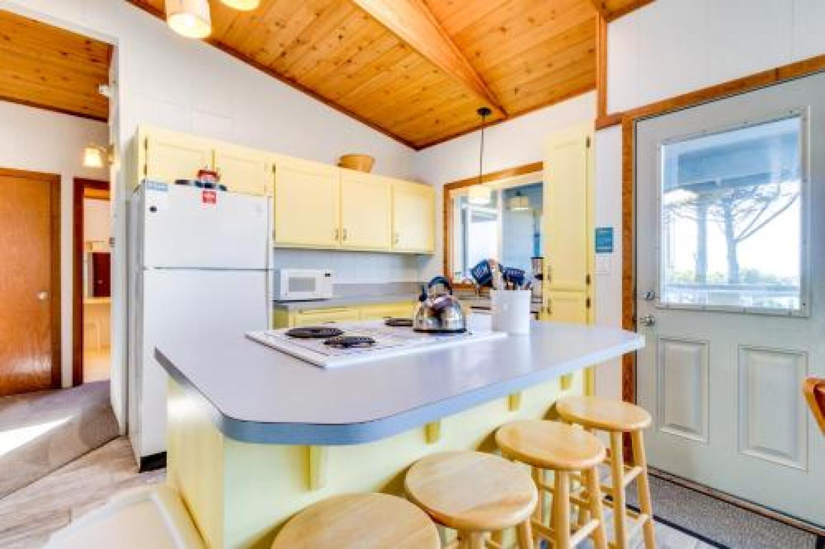 Manzanita Beach Cottage